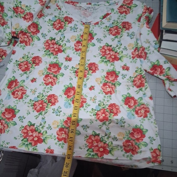 The Pioneer Woman Red and White Long Sleeve Tee - Picture 6 of 6